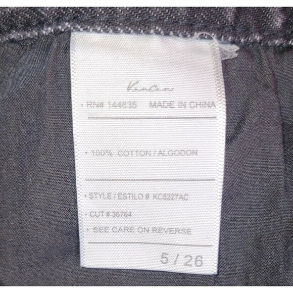 KanCan Mid Rise Straight Leg Jeans Size 5/26 Black Acid Wash Distressed Cropped - Picture 10 of 11